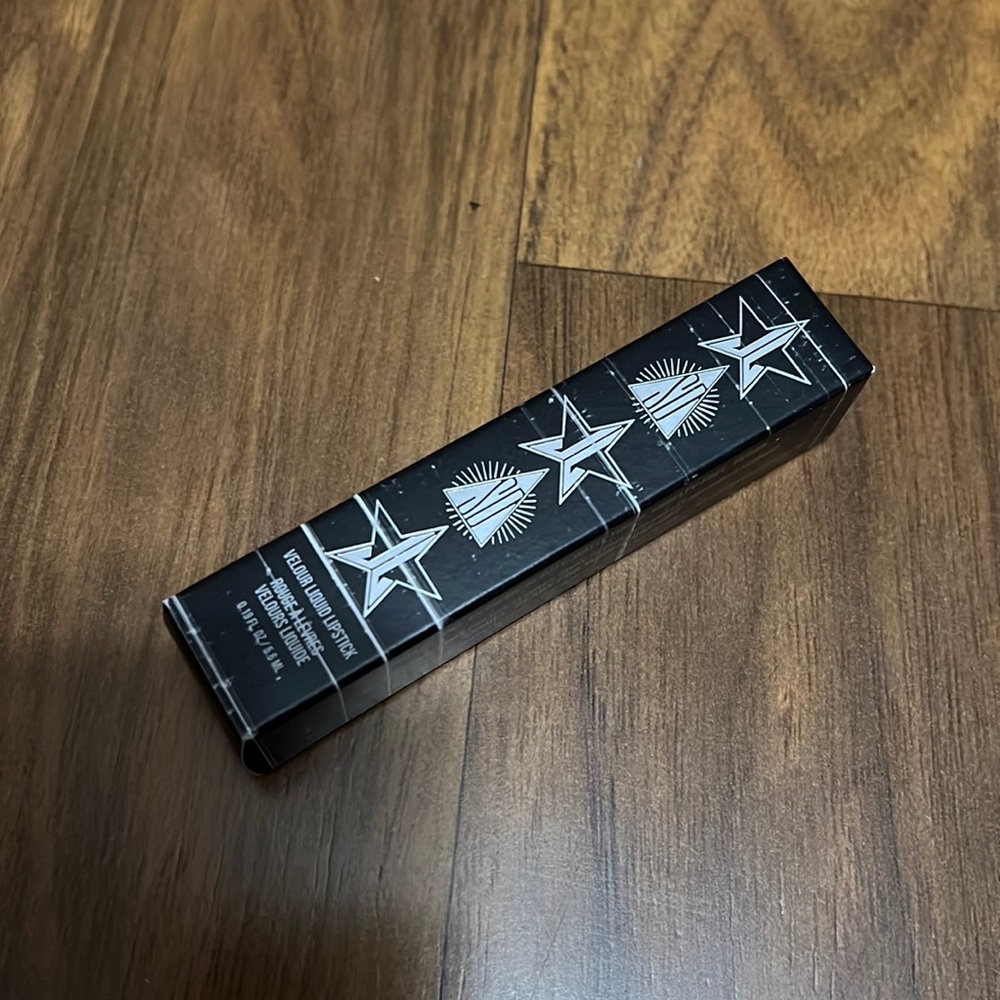Jeffree Star liquid lipstick